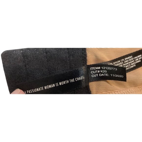 Torrid Curve Black Lace Full Coverage Balconette Bra 42D Light Lined Adjustable - Picture 6 of 7